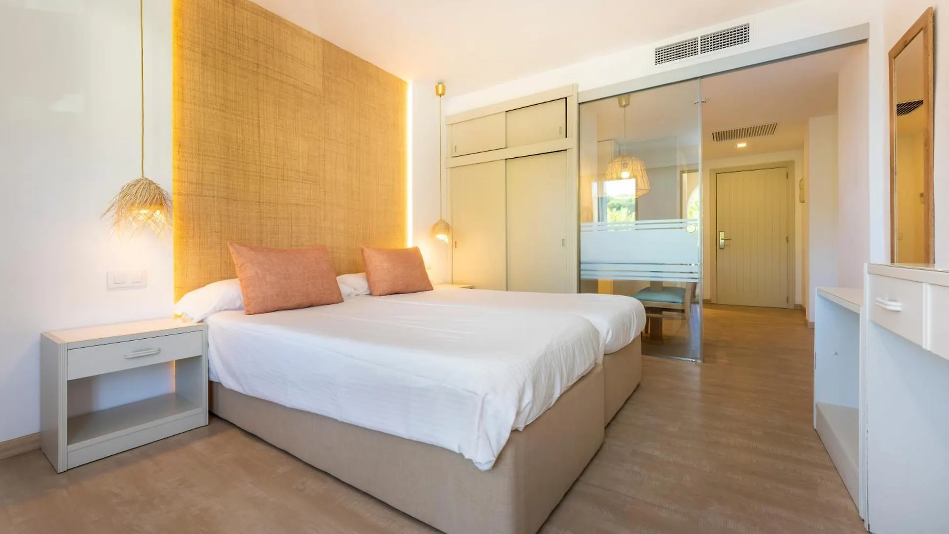 Apartamentos Sinfony Canyamel  4*, Canyamel (Mallorca)